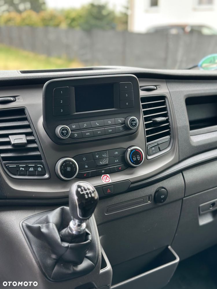 Ford Transit - 18