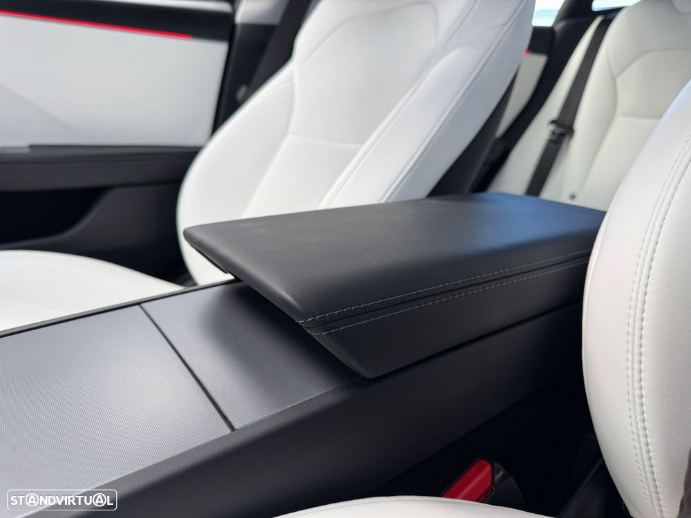 Tesla Model 3 Tração Traseira Premium - 43