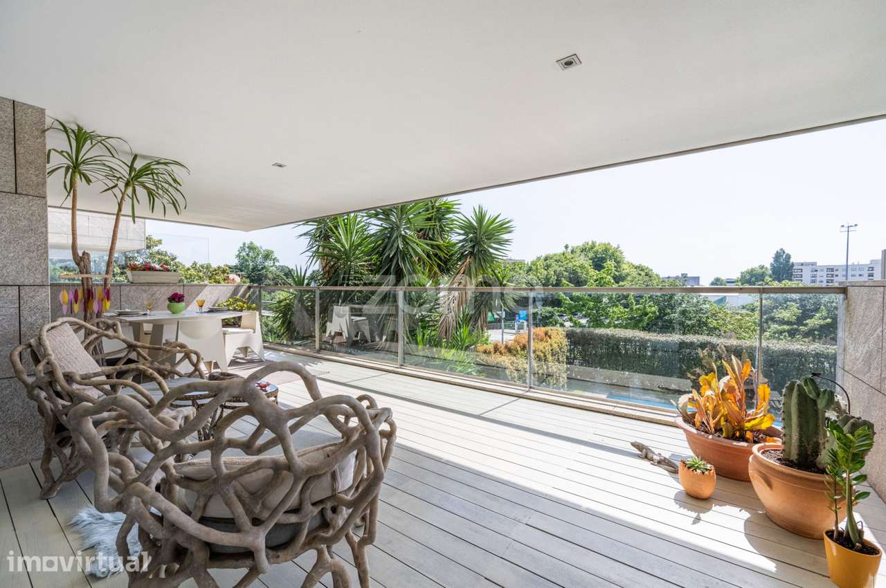T4 com Varanda/Terraço | Condomínio Foz Palace | Pinhais da Foz |Po...