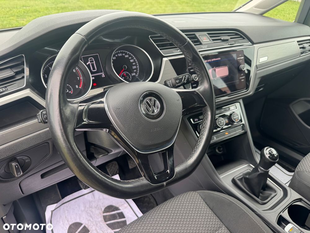 Volkswagen Touran 1.4 TSI (BlueMotion Technology) Comfortline - 22