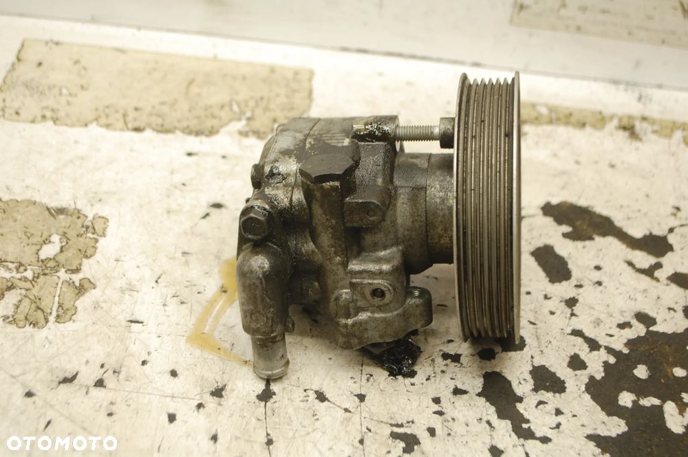 POMPA WSPOMAGANIA 8K0145153F AUDI A4 B8 1.8 TFSI A5 - 2