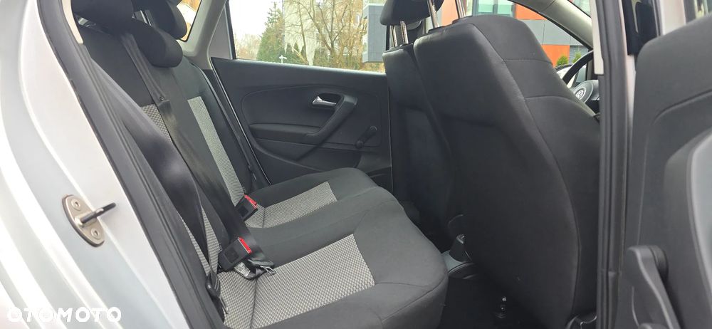 Volkswagen Polo 1.2 Blue Motion Technology Team - 15