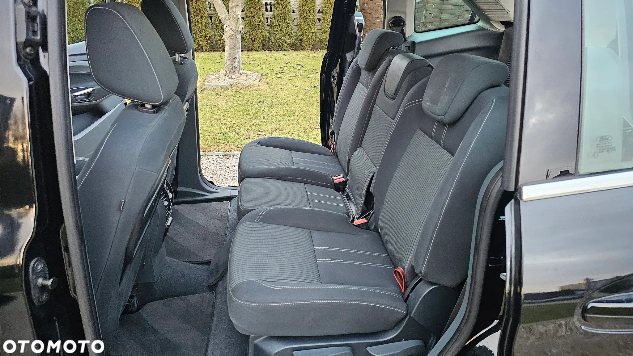 Ford C-MAX 1.6 EcoBoost Trend - 11