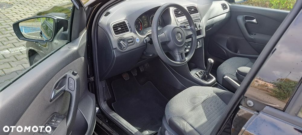Volkswagen Polo - 19