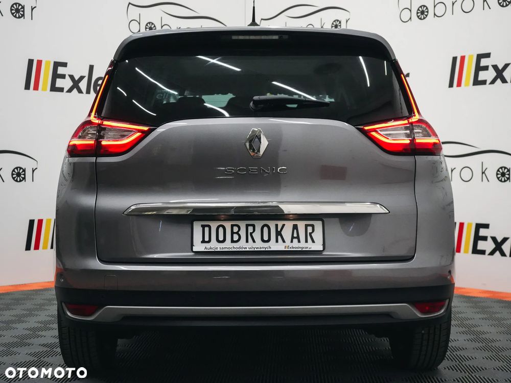 Renault Grand Scenic - 10