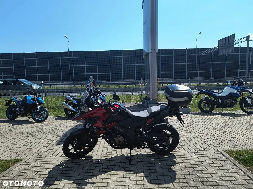 Suzuki V-STROM - 3