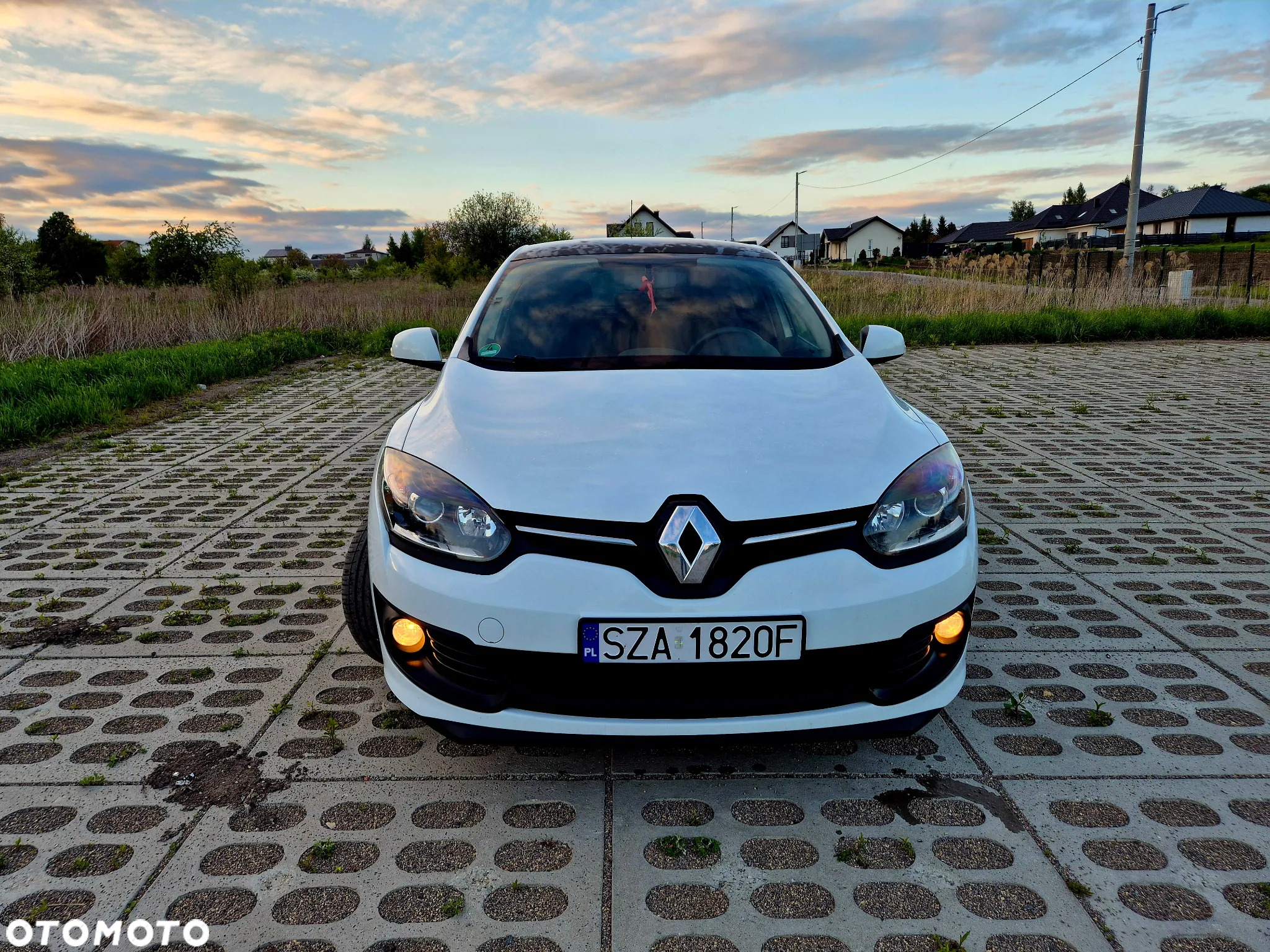 Renault Megane 1.6 16V 110 Authentique - 4