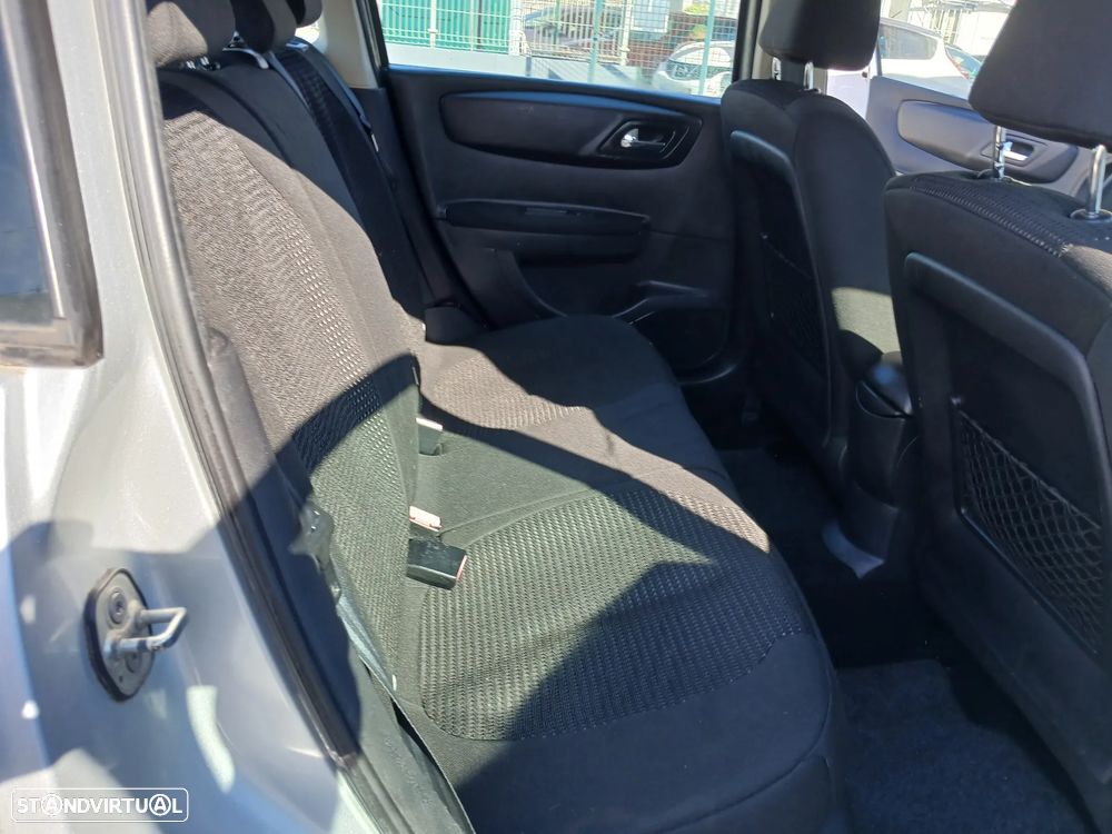 Citroën C4 1.6 HDi 110 SX Pack - 20