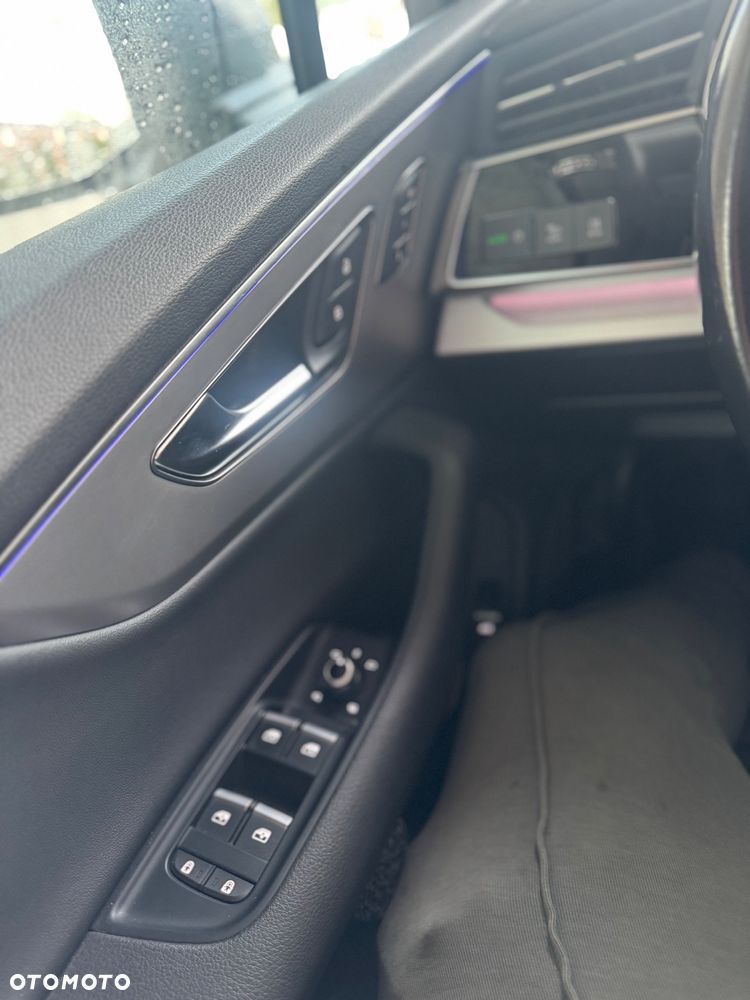 Audi Q7 45 TDI mHEV Quattro S Line Tiptr - 4