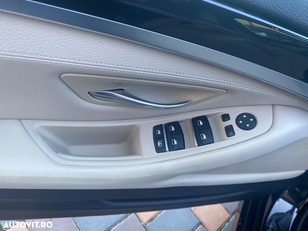 BMW Seria 5 520d - 12