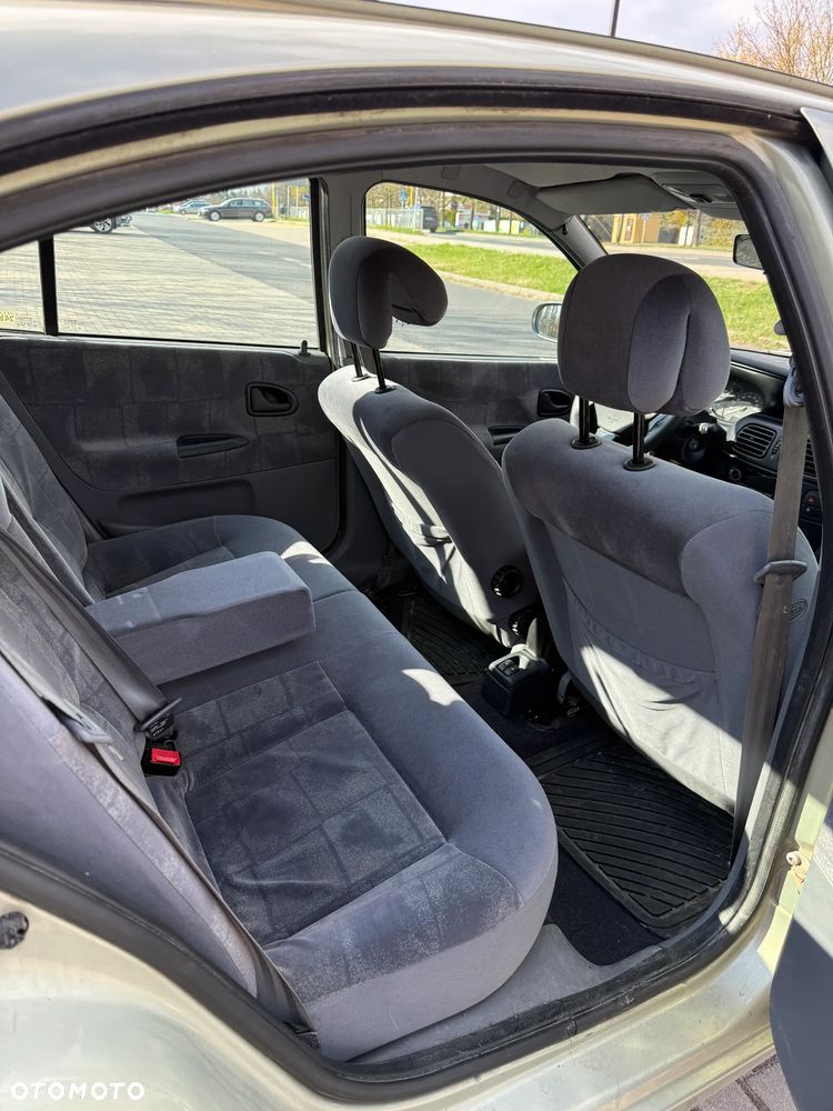 Renault Megane 1.6 RXE 16V - 13