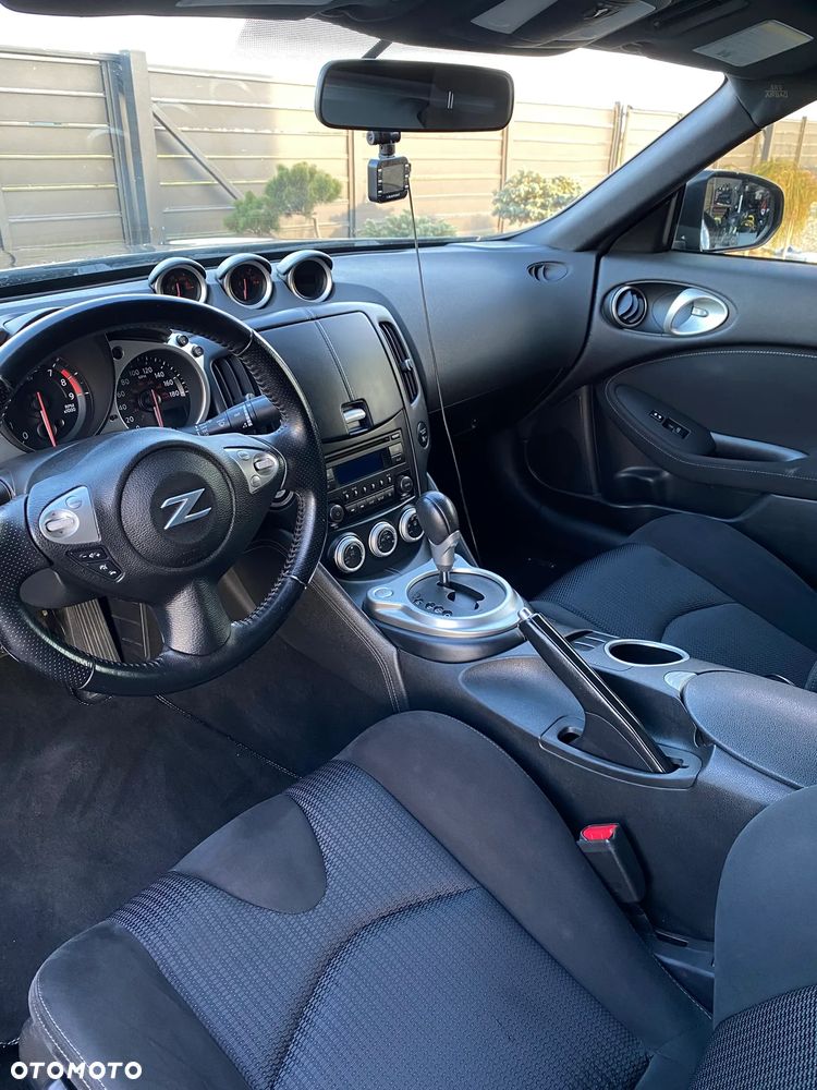 Nissan 370 Z 3.7 V6 Platinum - 8