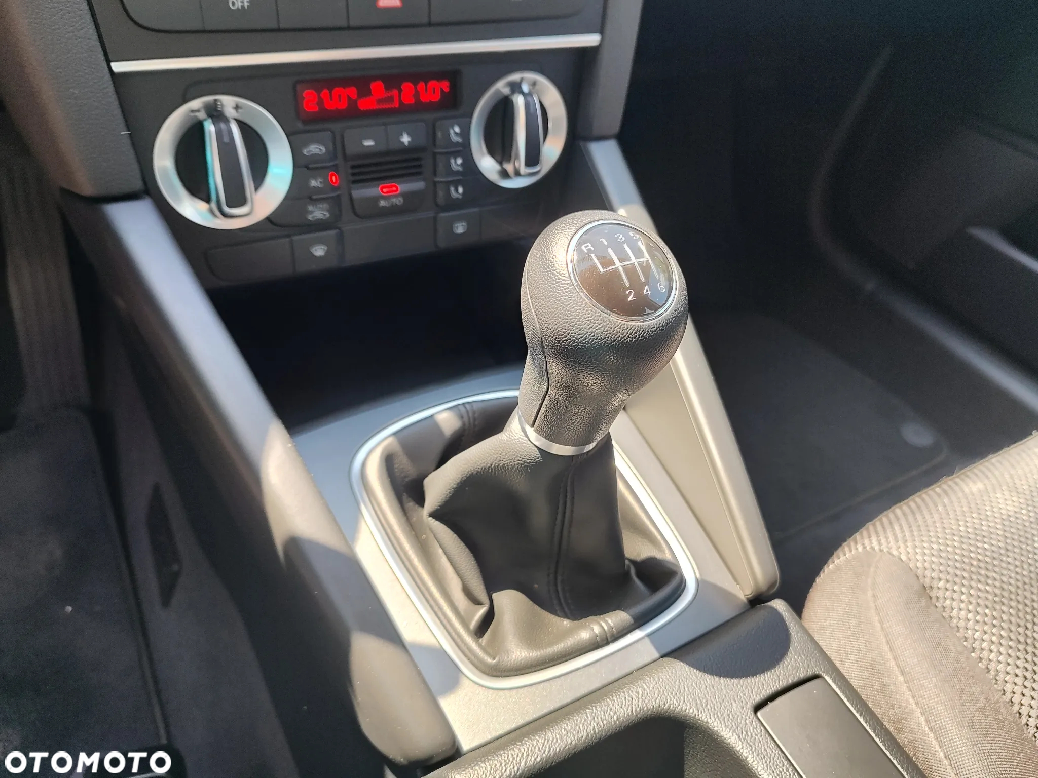 Audi A3 1.4 TFSI Sportback Ambiente - 33