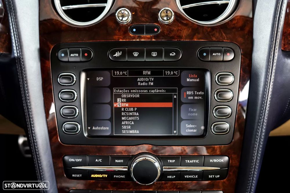 Bentley Continental GT - 15