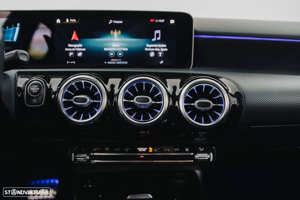 Mercedes-Benz A 35 AMG 4Matic Speedshift DCT 7G - 12