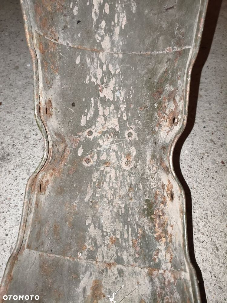 Oryginalny błotnik przedni MW750 - 11