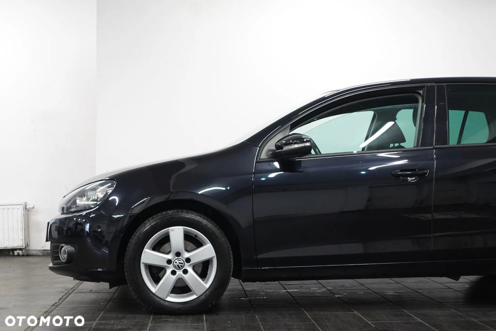 Volkswagen Golf 1.6 TDI DPF Comfortline - 19