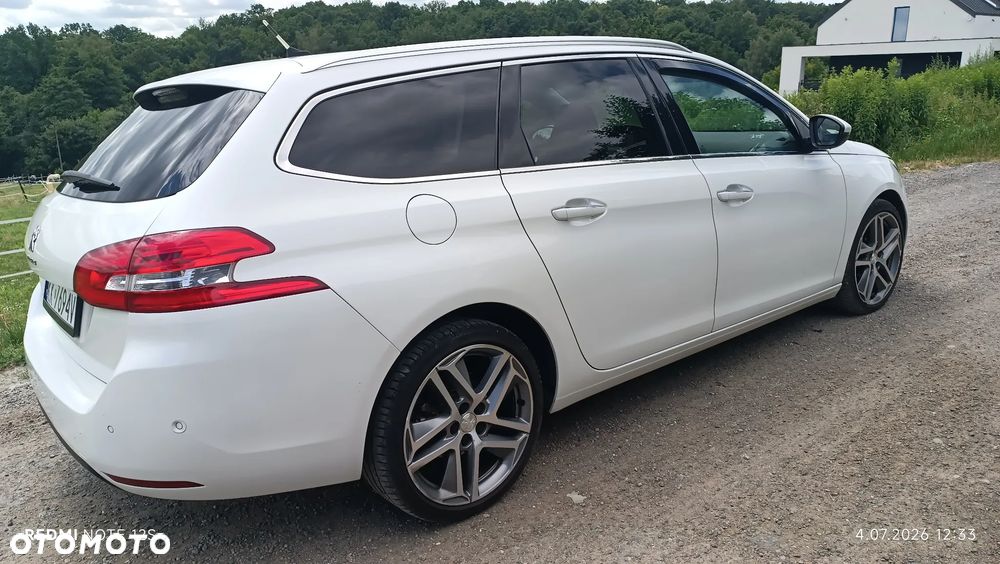 Peugeot 308 BlueHDi FAP 150 EAT6 Stop & Start Allure - 4
