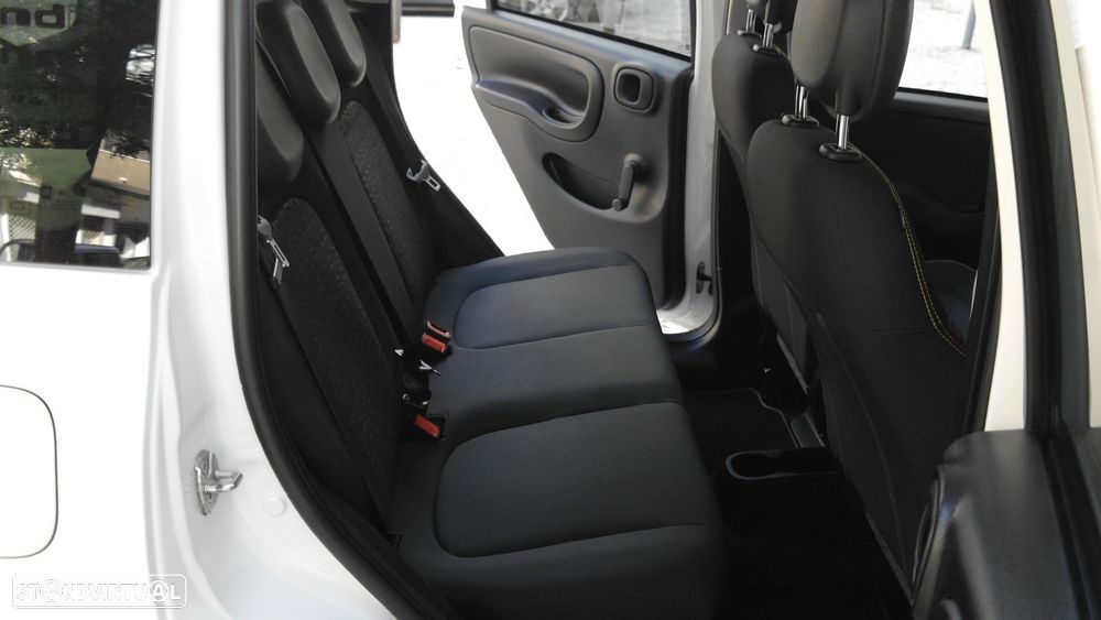 Fiat Panda Pandina 1.0 Hybrid — fotografia 12