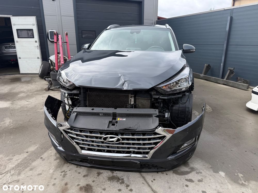 Hyundai Tucson 1.6 CRDi 48V-Hybrid 2WD DCT Select - 4