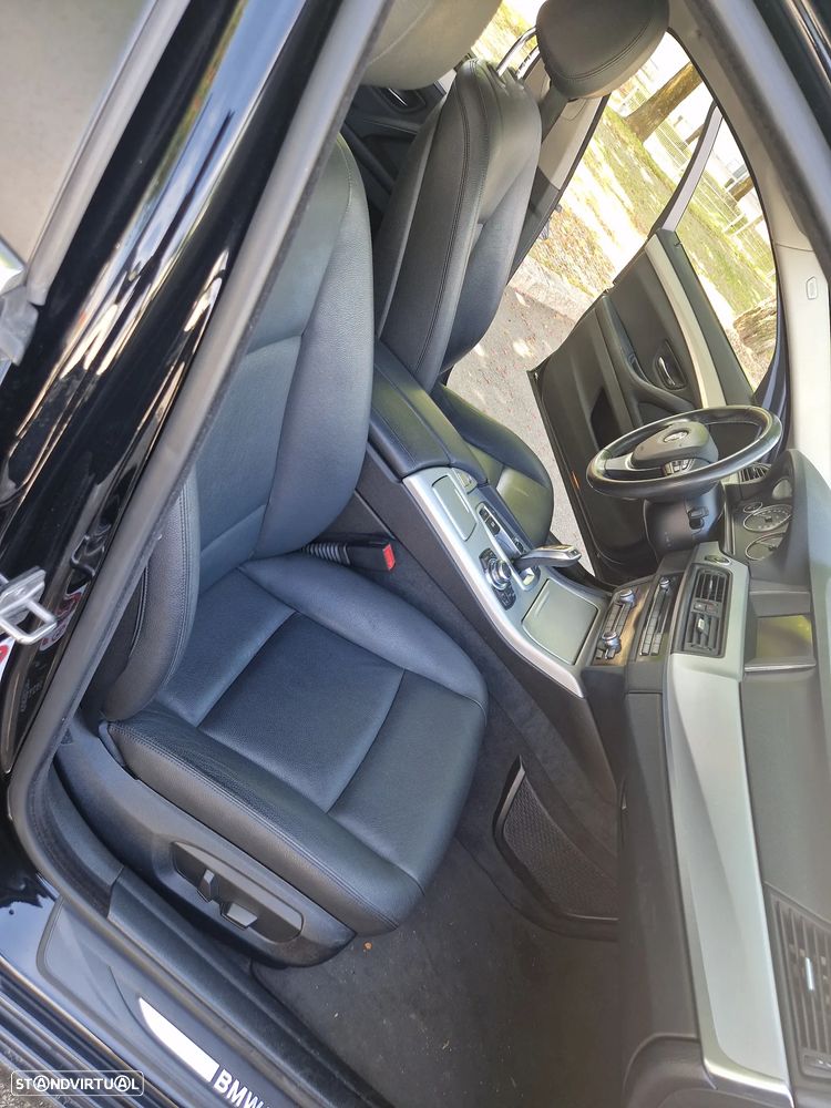 BMW 520 d Aut. Luxury Line - 2