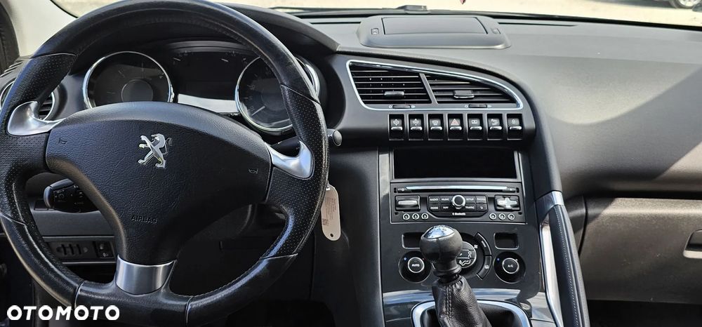Peugeot 3008 HDi FAP 115 Allure - 27
