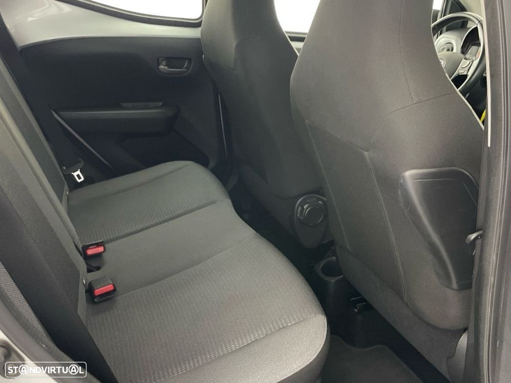 Toyota Aygo 1.0 - 24
