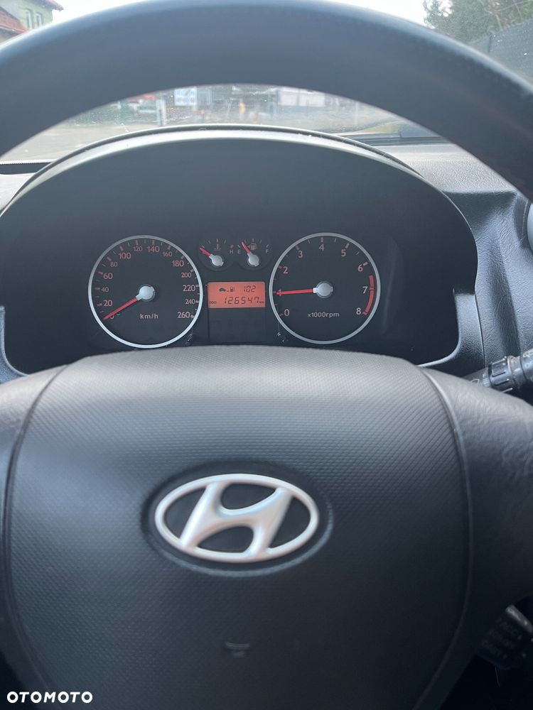 Hyundai Coupe 2.0 GLS - 8