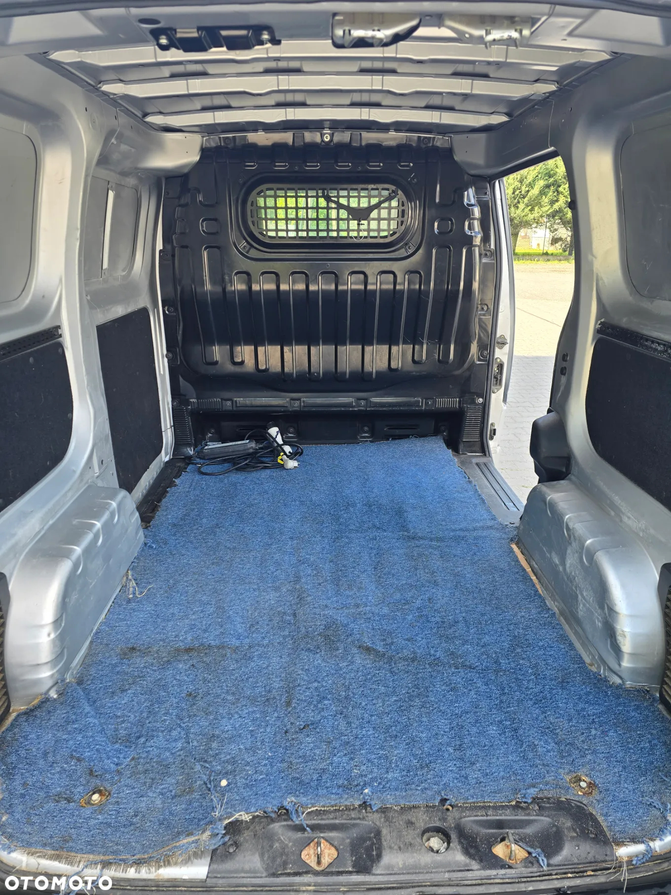 Nissan e-NV200 - 11