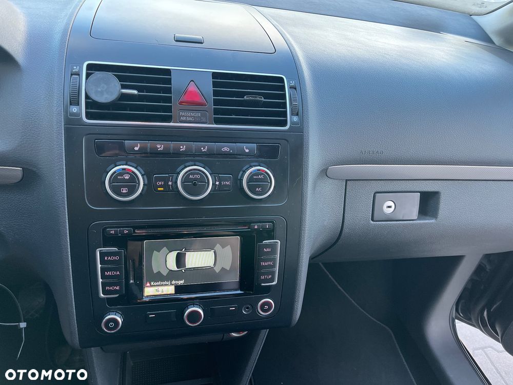 Volkswagen Touran 2.0 TDI DPF Life - 15