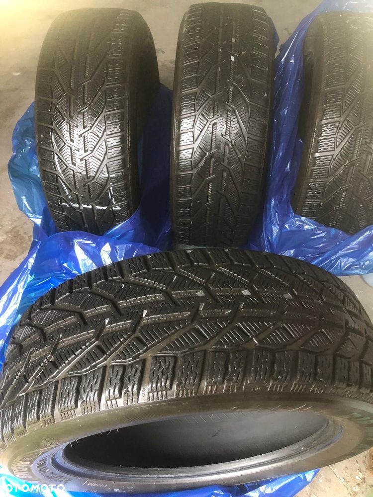 Kormoran zimowe 235/55 R19 komplet - 5