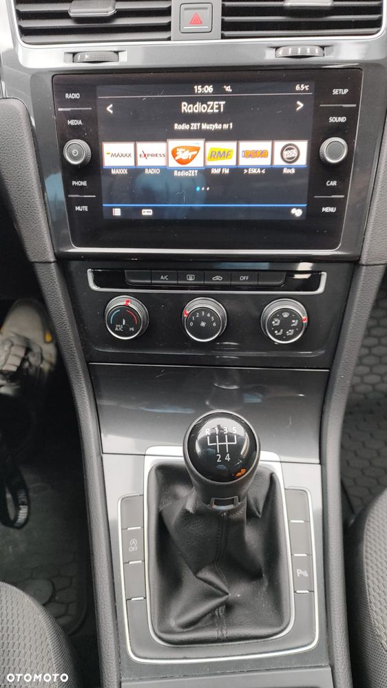 Volkswagen Golf 1.6 TDI BMT Comfortline - 9