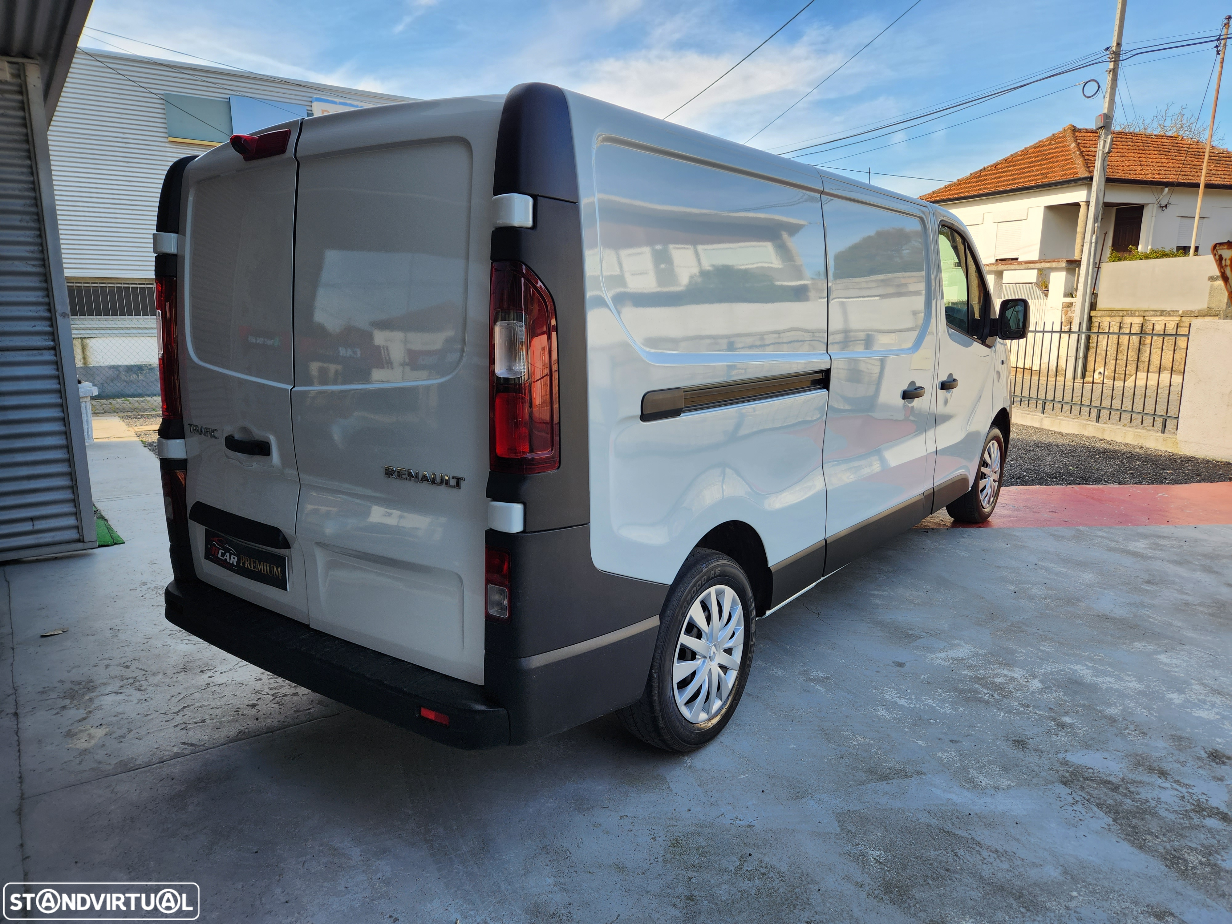 Renault TRAFIC - 6