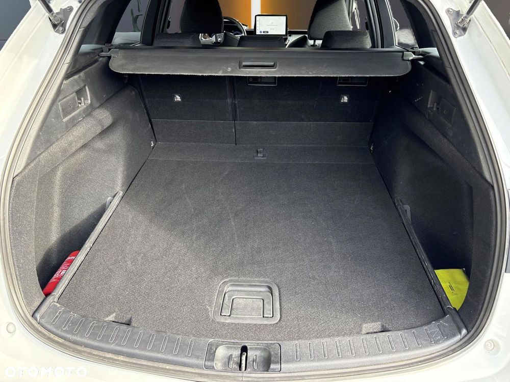 Toyota Corolla 1.8 Hybrid Comfort - 17