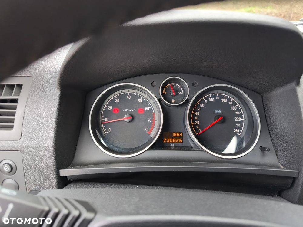 Opel Zafira 1.8 - 8