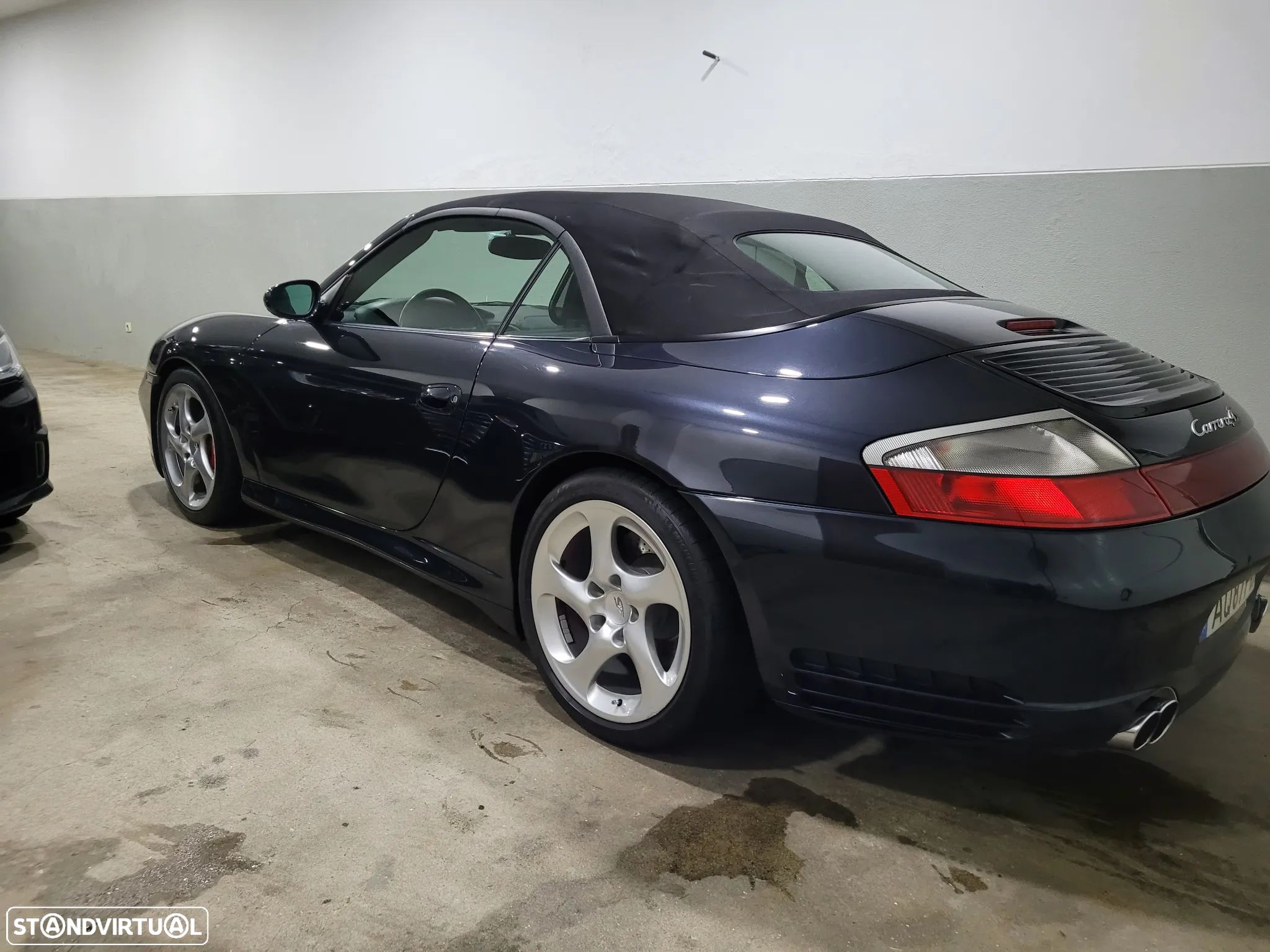 Porsche 911 (996) Carrera 4 S - 1