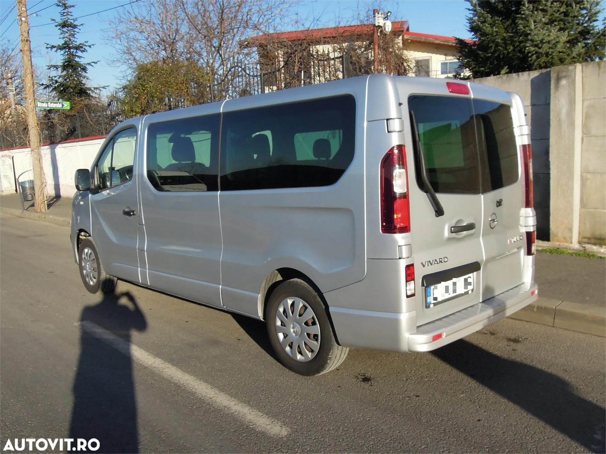 Opel Vivaro 1.6 TwinTurbo CDTI Life L2H1 2.7 t Start/Stop - 4