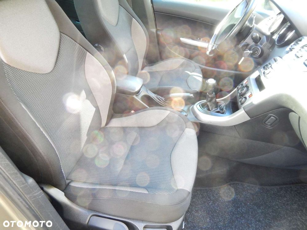 Peugeot 308 120 VTi Premium - 26