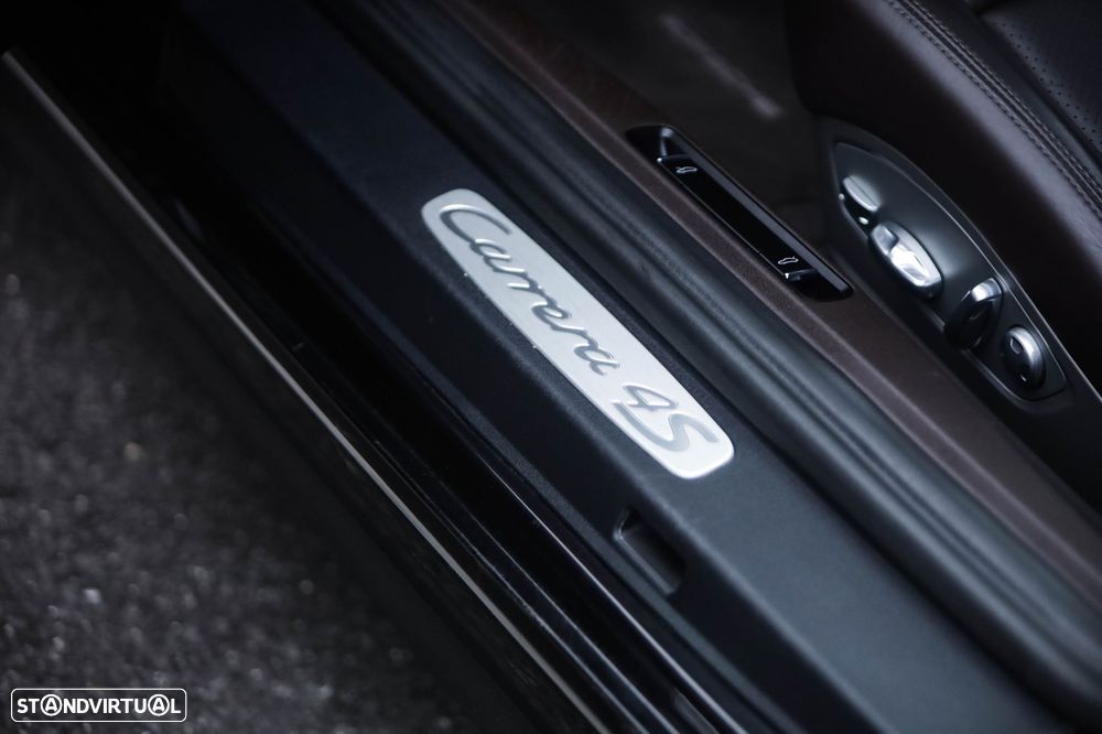 Porsche 911 (991) Carrera 4S PDK - 37