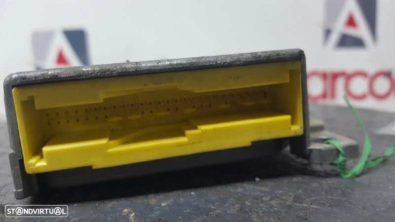 CENTRALINA DE AIRBAG MERCEDES CLASE C (W202) BERLINA 2.0 DIESEL CAT - 2