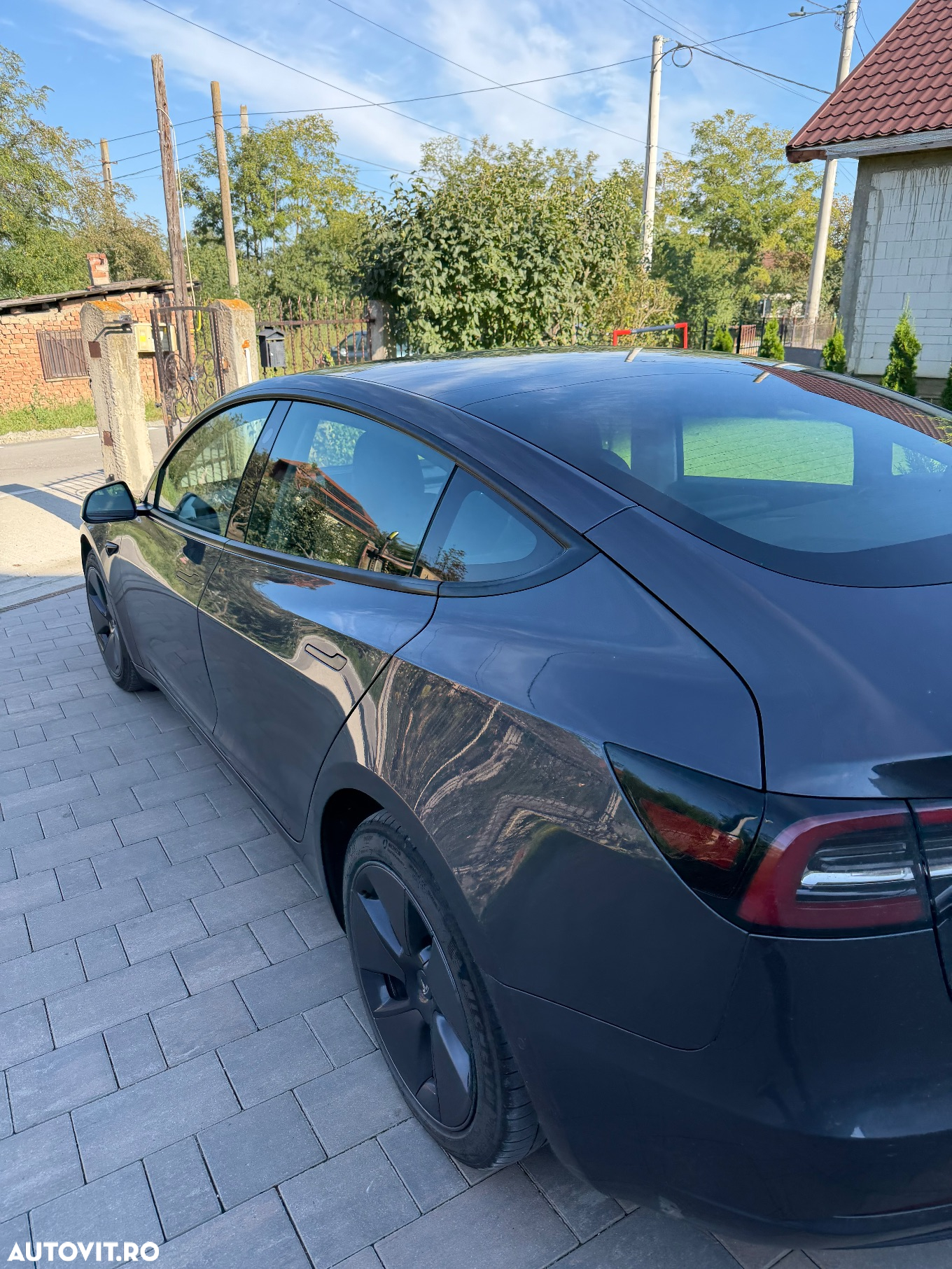 Tesla Model 3 Long Range - 2