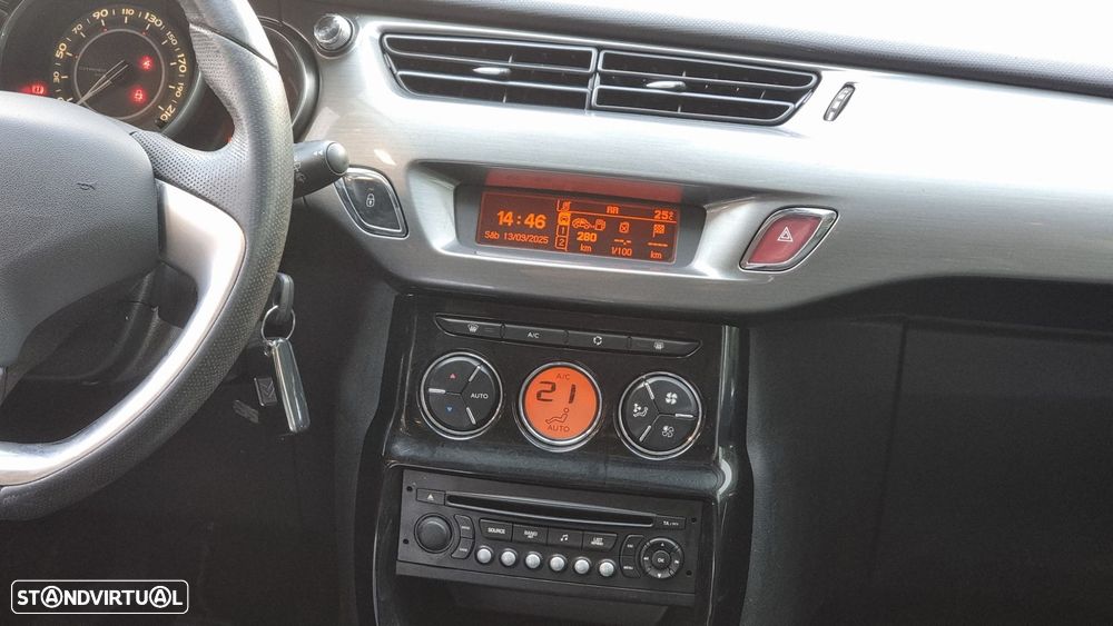 Citroën C3 1.4 HDi Exclusive - 9