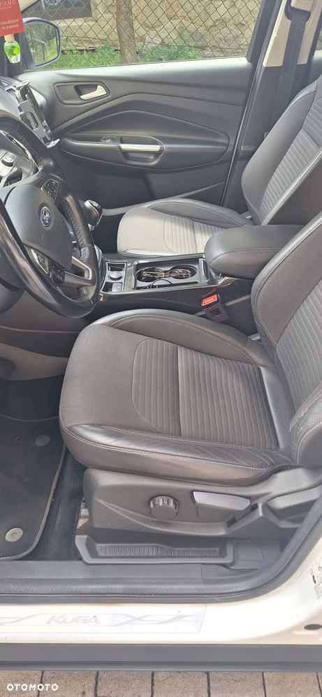 Ford Kuga 1.5 TDCi FWD Titanium - 5