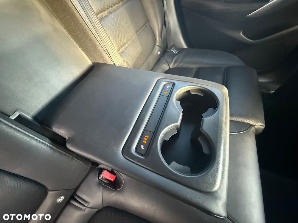 Mazda 6 SKYACTIV-D 175 Drive i-ELOOP AWD Sports-Line - 8