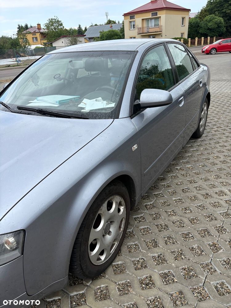 Audi A4 Limousine - 2