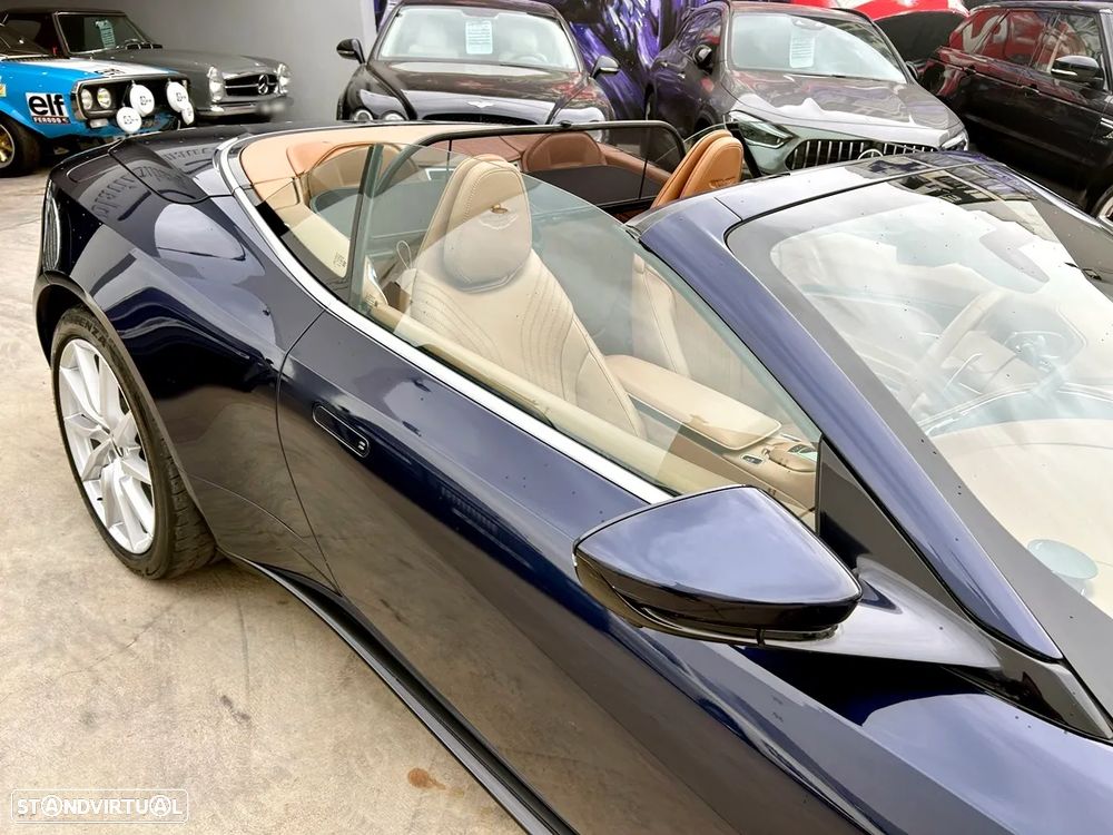 Aston Martin DB11 Coupé V8 Auto - 33