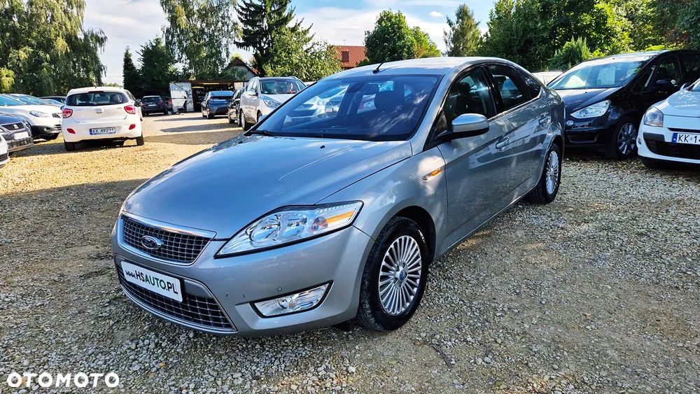 Ford Mondeo 2.0 FF Ghia - 24