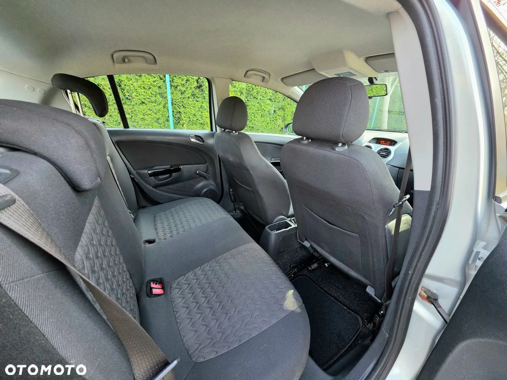 Opel Corsa 1.2 16V Enjoy - 9