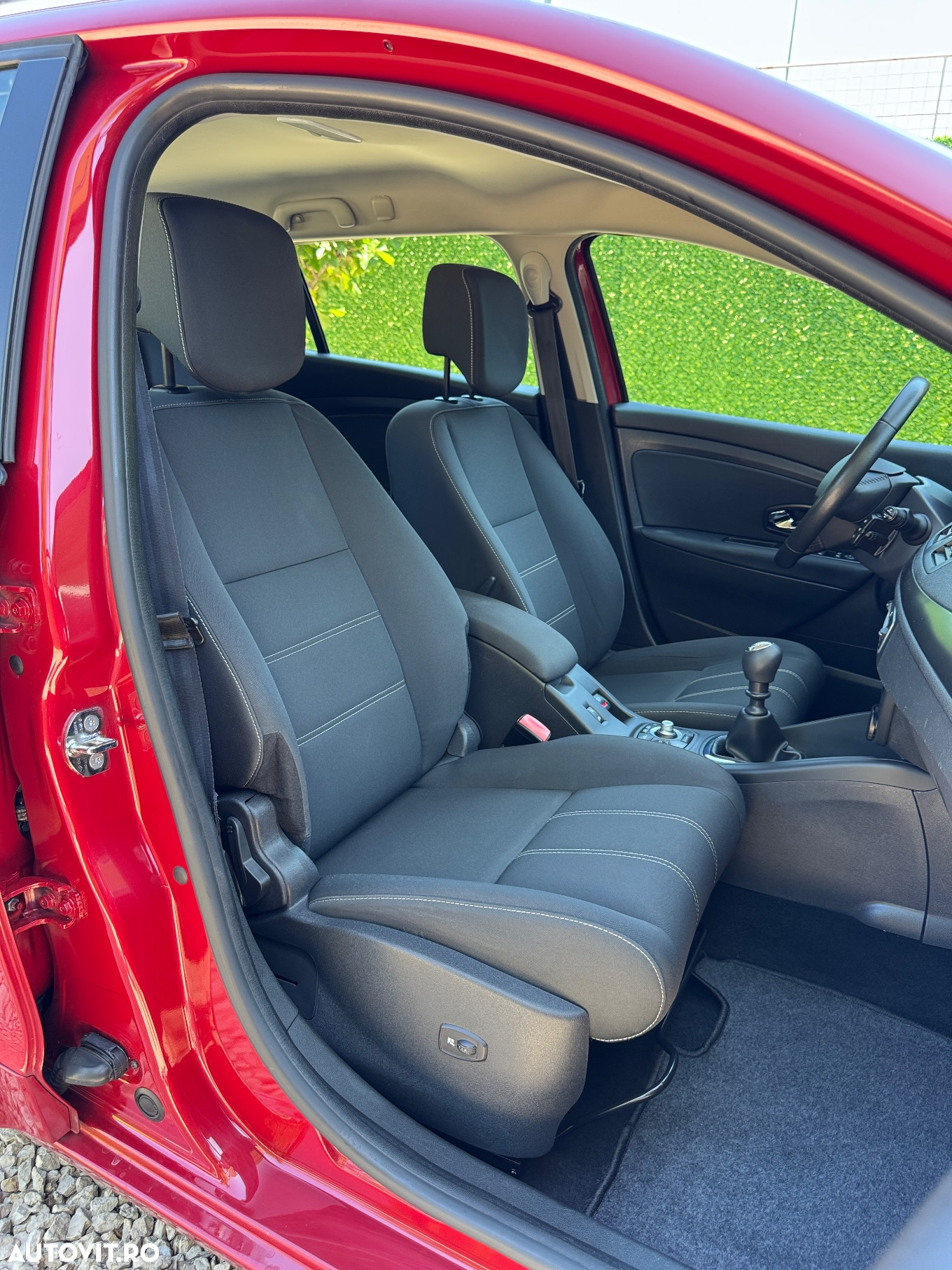 Renault Megane Grandtour dCi 110 FAP Paris - 10