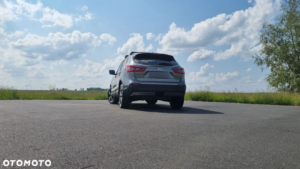 Nissan Qashqai 1.3 DIG-T N-Connecta - 18